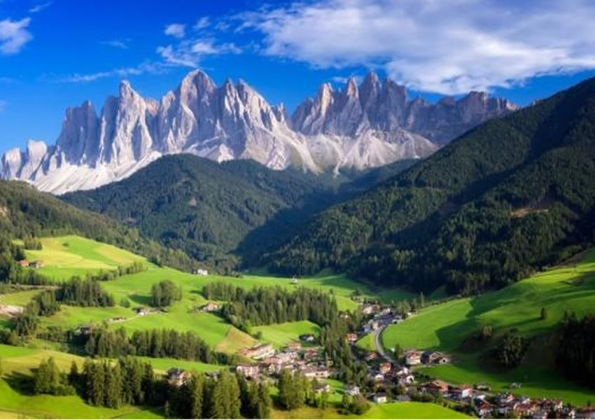 Ruta de seis días por los Dolomitas: atraviesa los Alpes desde Génova a Brunico